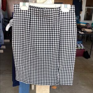 Classic Black and White Checkered Skirt